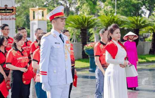 King Coffee Thành Kính Dâng Hương Tại Lăng Chủ Tịch Hồ Chí Minh – Đời Đời Nhớ Ơn Bác